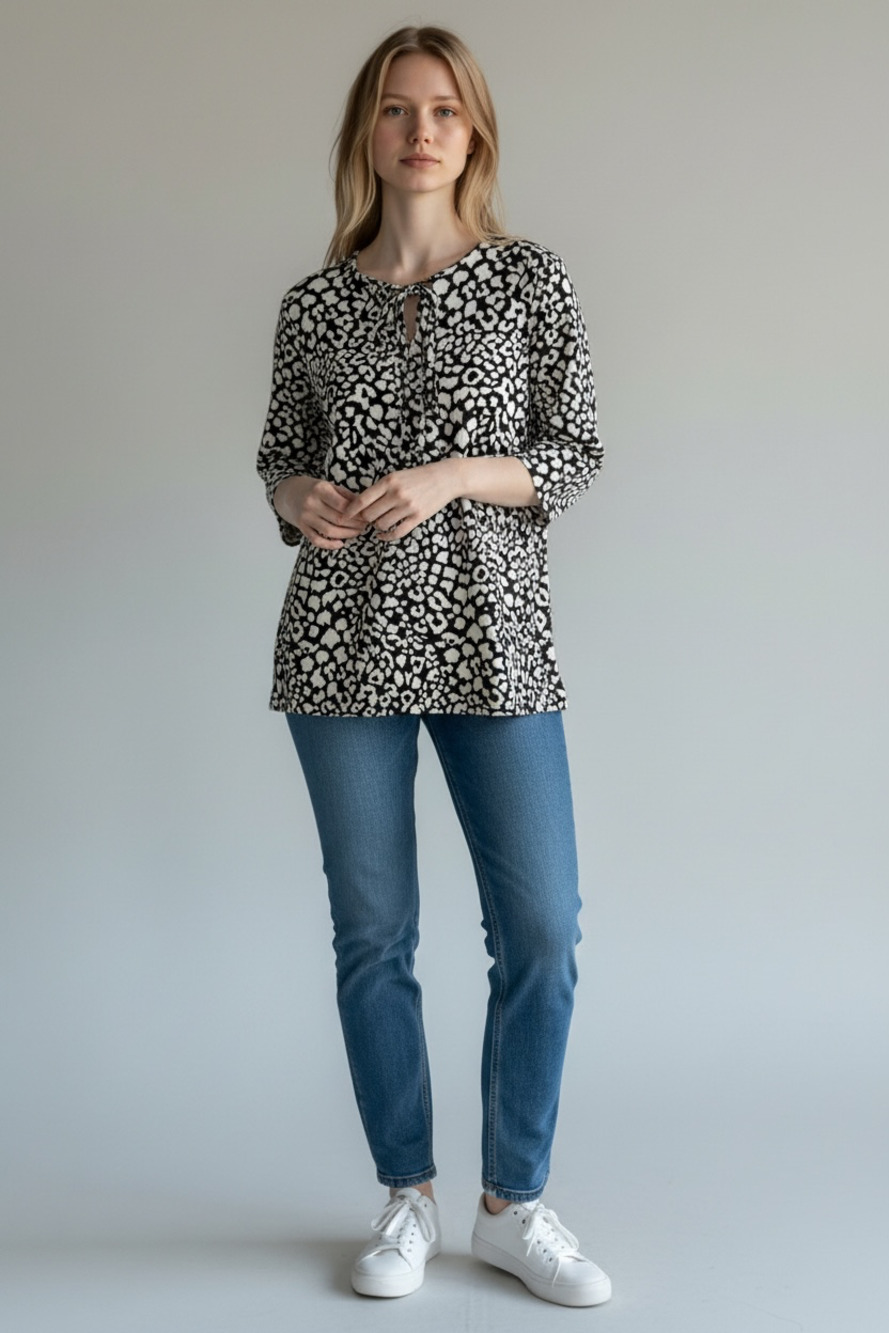 Jessica London Black and White Animal Print Lace-Up 3/4 Sleeve Top